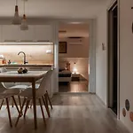 Cozy Little 아파트 *