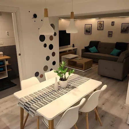 Apartament Cozy Little Ig