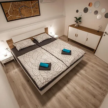 Cozy Little Apartament *