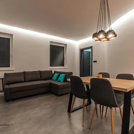 Cozy Little Apartment