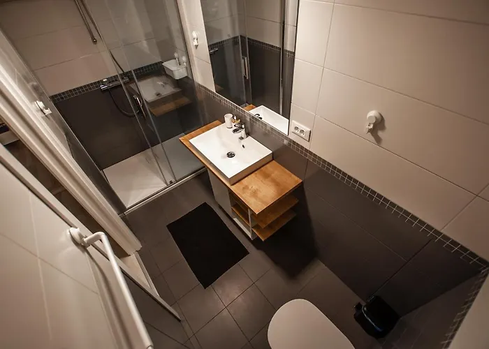 דירה Cozy Little