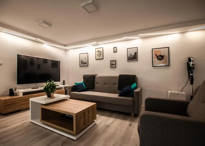 דירה Cozy Little