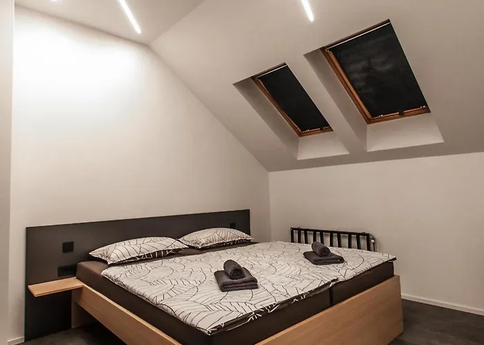 דירה Cozy Little Ig