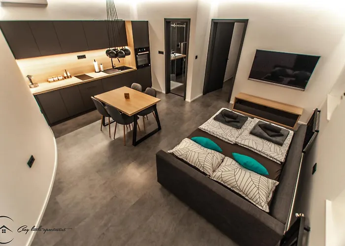 Cozy Little דירה